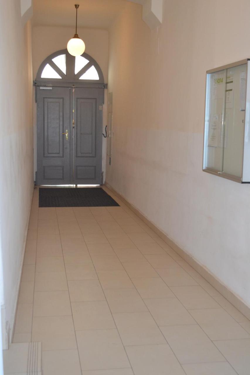 Goldfisch Apartment Taborstrasse เวียนนา ภายนอก รูปภาพ
